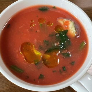 トマトたっぷり冷製スープ